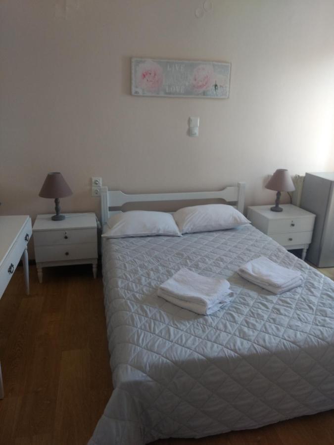 Hotel Διεθνές Захаро Екстериор снимка