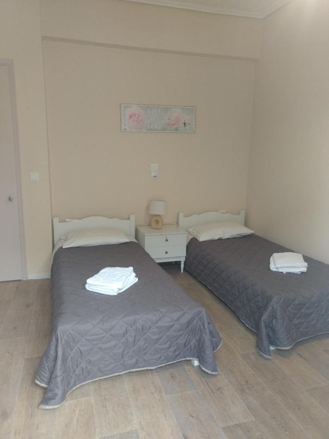 Hotel Διεθνές Захаро Екстериор снимка
