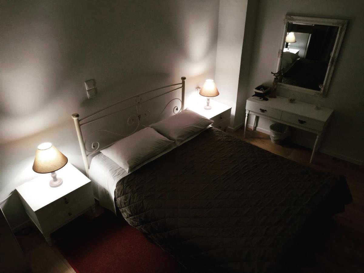 Hotel Διεθνές Захаро Екстериор снимка
