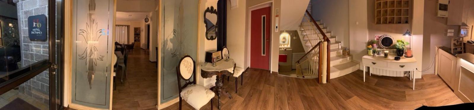 Hotel Διεθνές Захаро Екстериор снимка