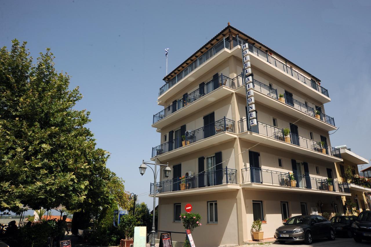 Hotel Διεθνές Захаро Екстериор снимка